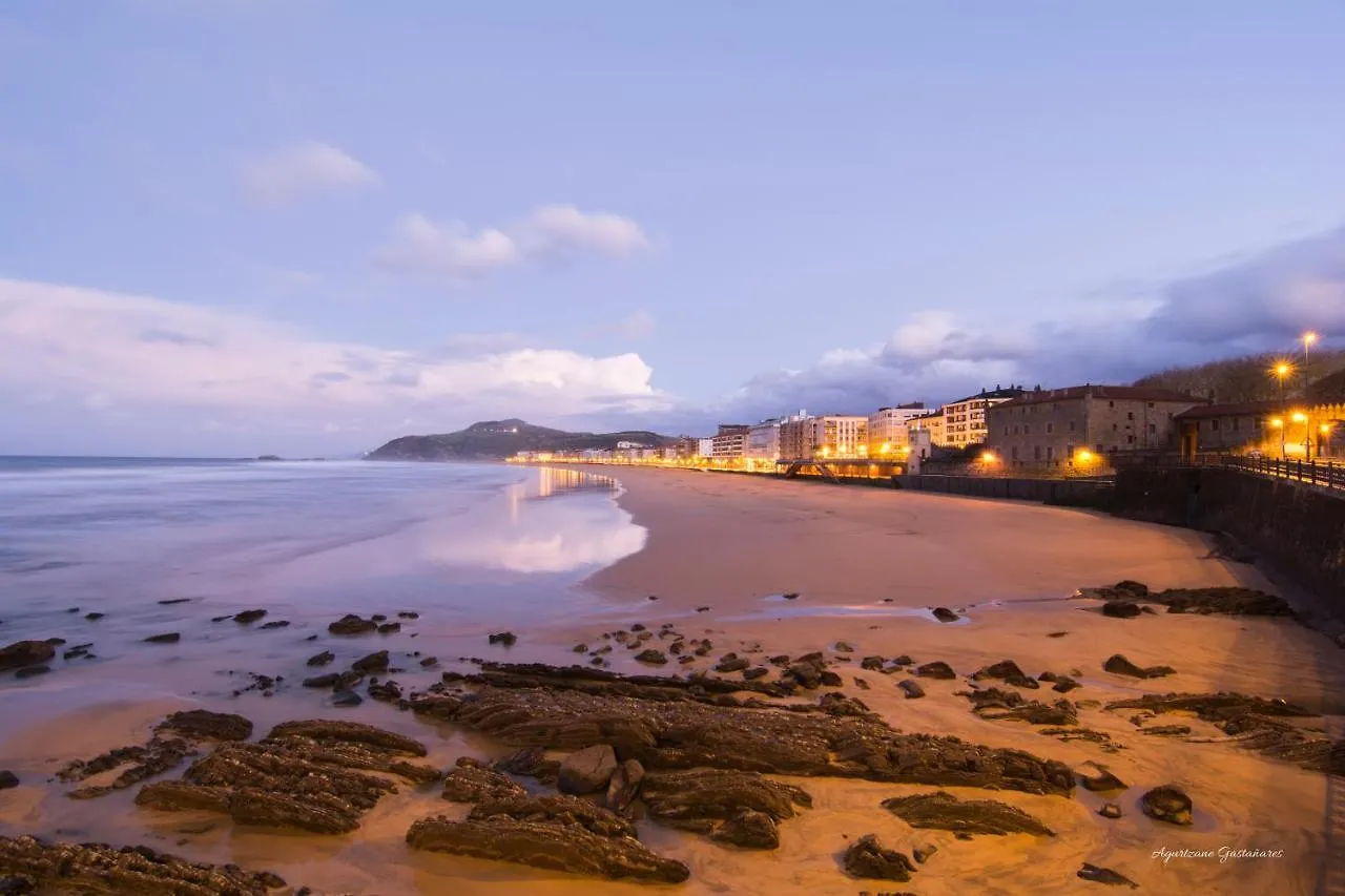 Egona-La39 Moderna, Ideal Familia Wifi -Parking Apartment Zarautz 0*,  Spain