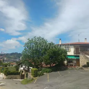 Agerre Goikoa Farm stay